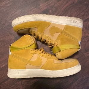 Nike Air Force 1 High Suede 'Yellow size 14